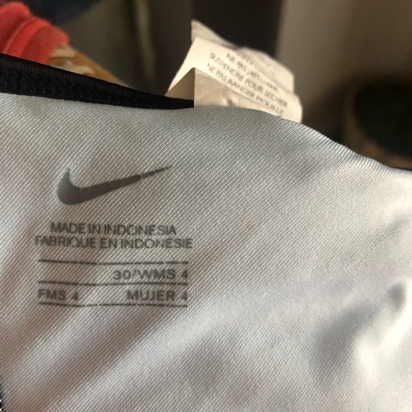 Nike One Piece Color Block Logo Swimsuit - Picture 8 of 9